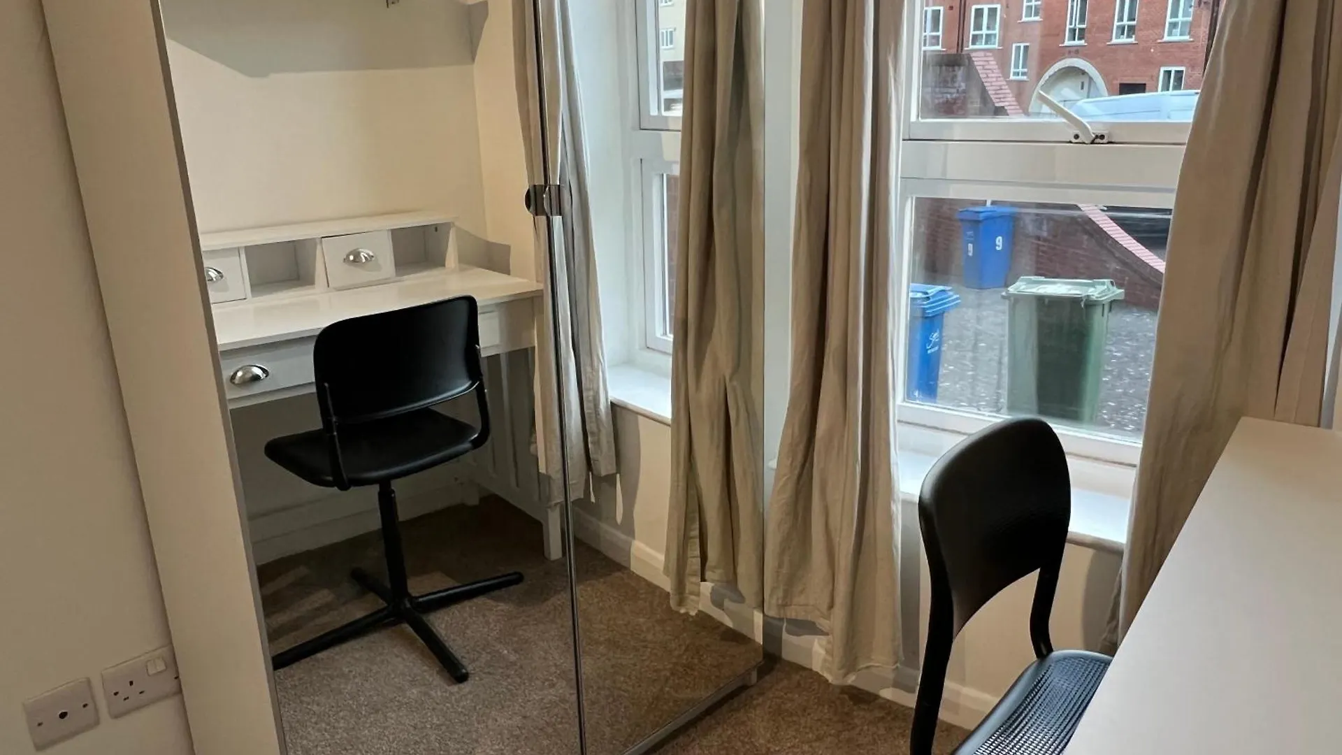Quiet Double Room In Canada Water London 0*,  United Kingdom